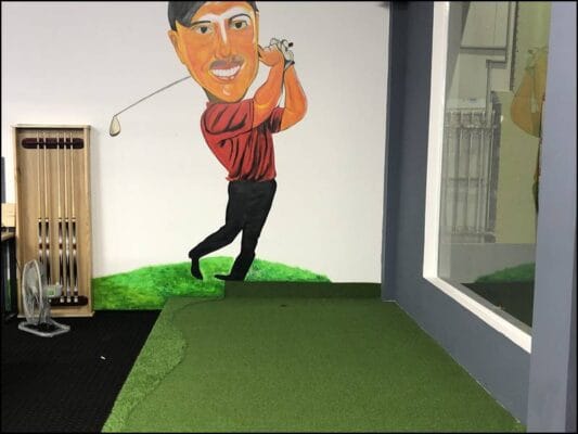 Sân tập golf trong nhà