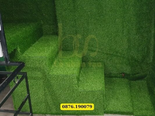 Phù xanh làm đẹp cho cầu thang