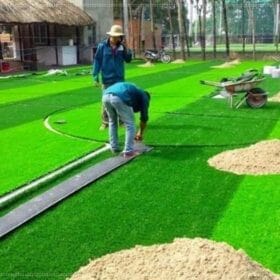 Thi công mặt cỏ nhân tạo đúng kỹ thuật