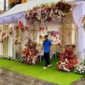 Cỏ nhân tạo giá rẻ trải đám cưới