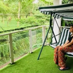 Cỏ nhân tạo trang trí Homestay đẹp mắt