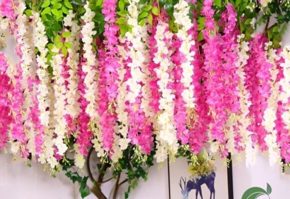 Các dây hoa lá giả