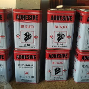 Keo dán cỏ nhân tạo