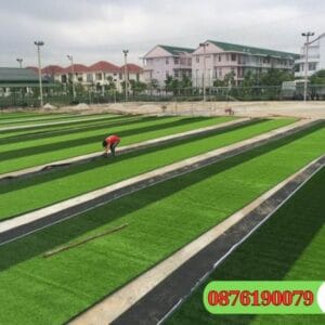 Bạt dán sử dụng kết nối 2 tấm cỏ nhân tạo sân bóng hoặc sân vườn với nhau