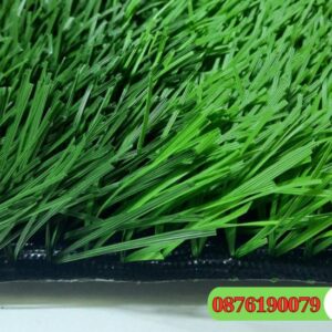 Mặt nhìn rõ về cỏ