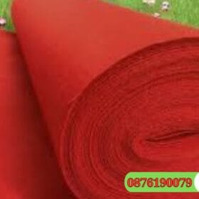 Thảm nỉ đỏ ngày càng phổ biến
