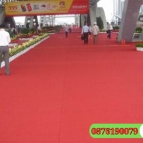 Thảm nỉ đỏ trải sàn sự kiện