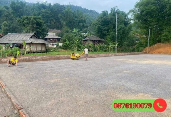 Đơn vị chuyên thi công trọn gói sân bóng cỏ nhân tạo