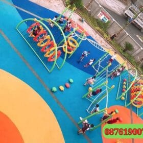 Làm sân chơi với độ bền cao, êm