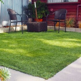 Cỏ nhân tạo làm khuôn viên sân vườn đẹp