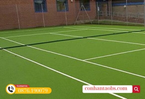 Sân tenis bằng cỏ nhân tạo hoàn thiện